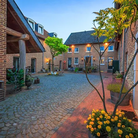 De Smockelaer Bed & Breakfast Heijenrath