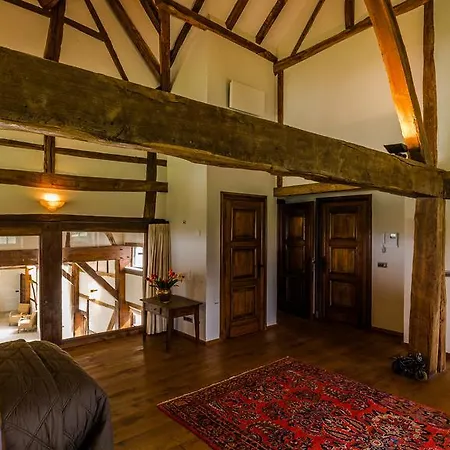 فندق مبيت وإفطار De Smockelaer 3*