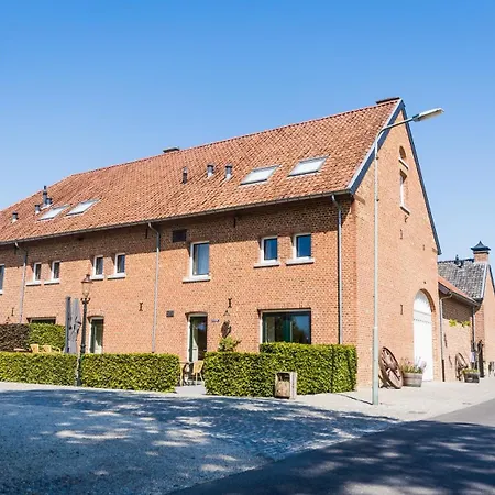 Bed and breakfast De Smockelaer 3*